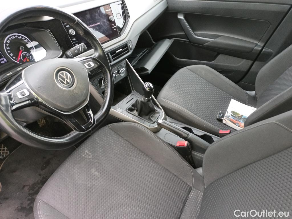  Volkswagen  Polo VOLKSWAGEN  / 2017 / 5P / berlina con portón Advance 1.0 TSI 70kW (95CV) #26