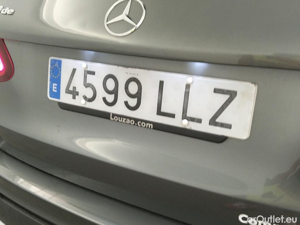  Mercedes  G-Klasee MERCEDES-BENZ Clase GLC 300 de 4MATIC 195 CV #16