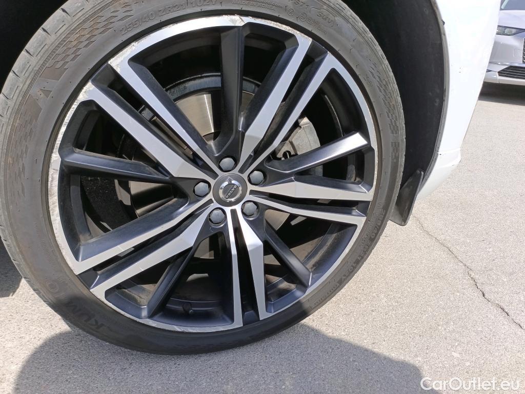  Volvo  XC60 VOLVO  / 2017 / 5P / todoterreno 2.0 T6 AWD Recharge R-Design Auto #6