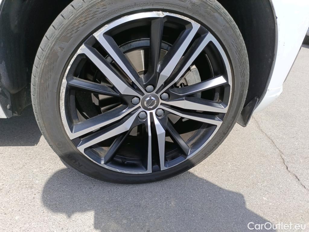  Volvo  XC60 VOLVO  / 2017 / 5P / todoterreno 2.0 T6 AWD Recharge R-Design Auto #5