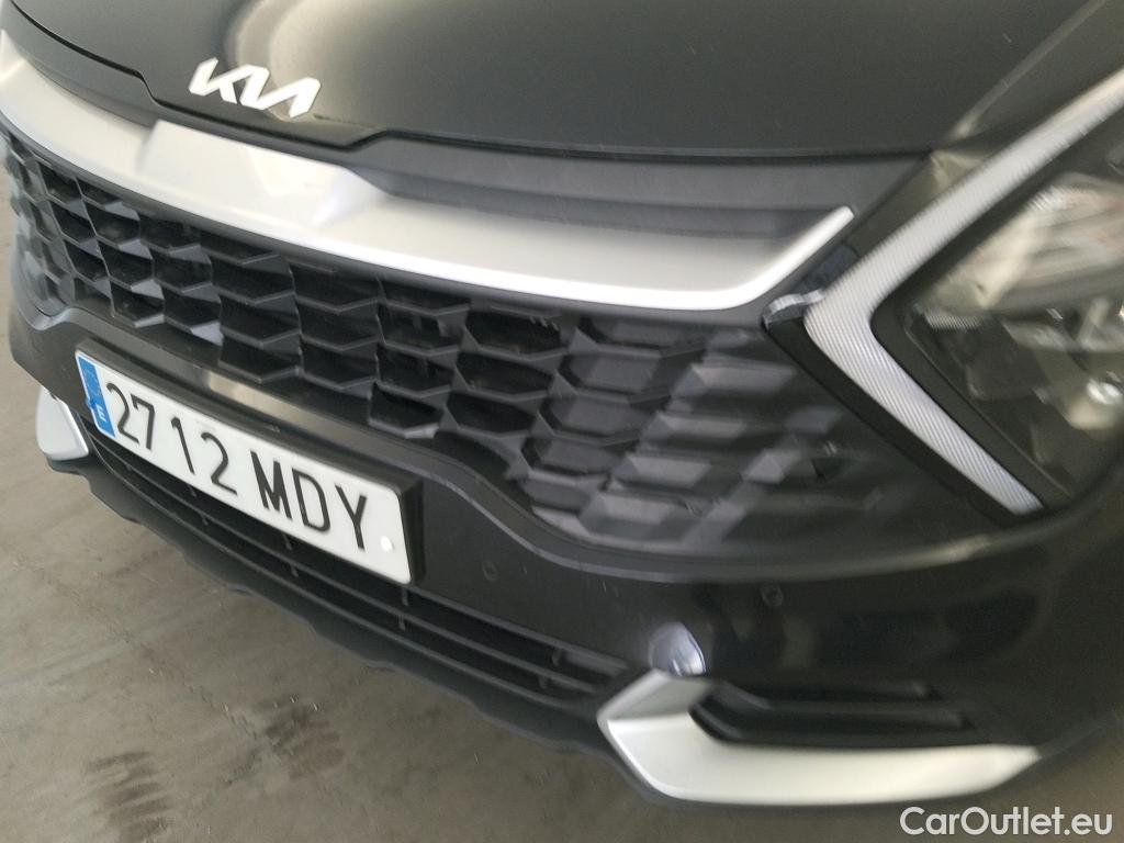  KIA  Sportage KIA  1.6 T-GDi MHEV 150 CV Drive 4x2  #1