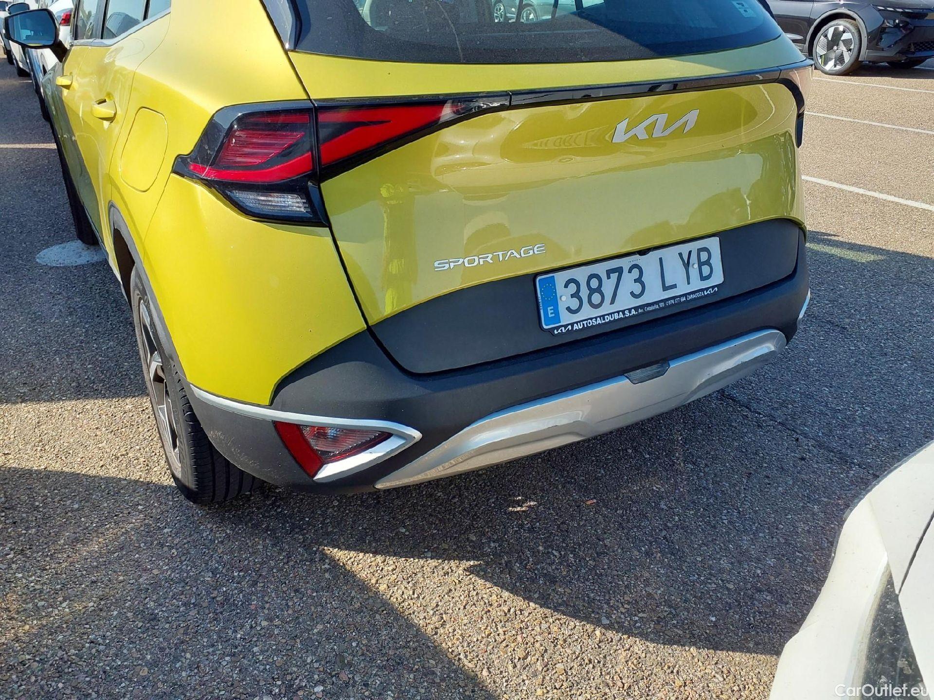  KIA  Sportage KIA  / 2022 / 5P / todoterreno 1.6 T-GDi 110kW (150CV) Concept 4x2 #2