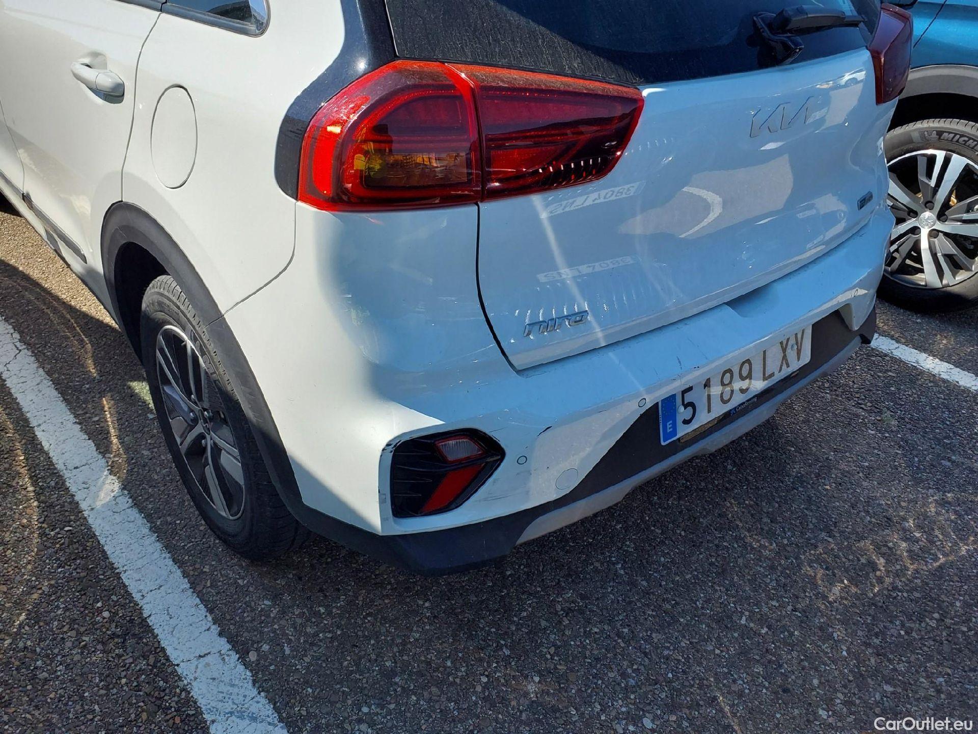  KIA  Niro KIA  1.6 GDi PHEV 141 CV Concept Plus #8