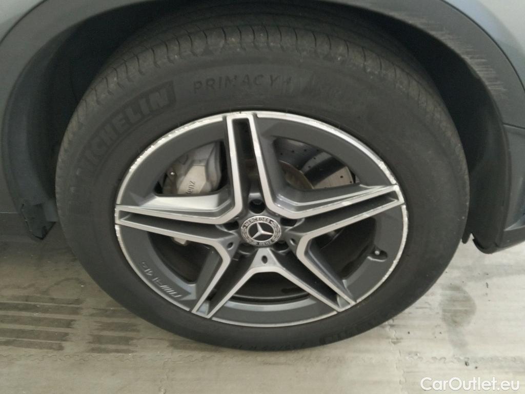  Mercedes  G-Klasee MERCEDES-BENZ Clase GLC 300 de 4MATIC 195 CV #8