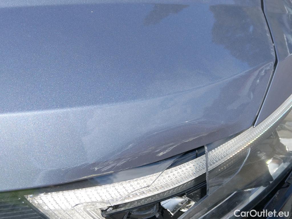  Hyundai  i20 HYUNDAI  1.0 TGDI Klass 100 CV ##SIN LLAVES## ACCIDENTADO## #9
