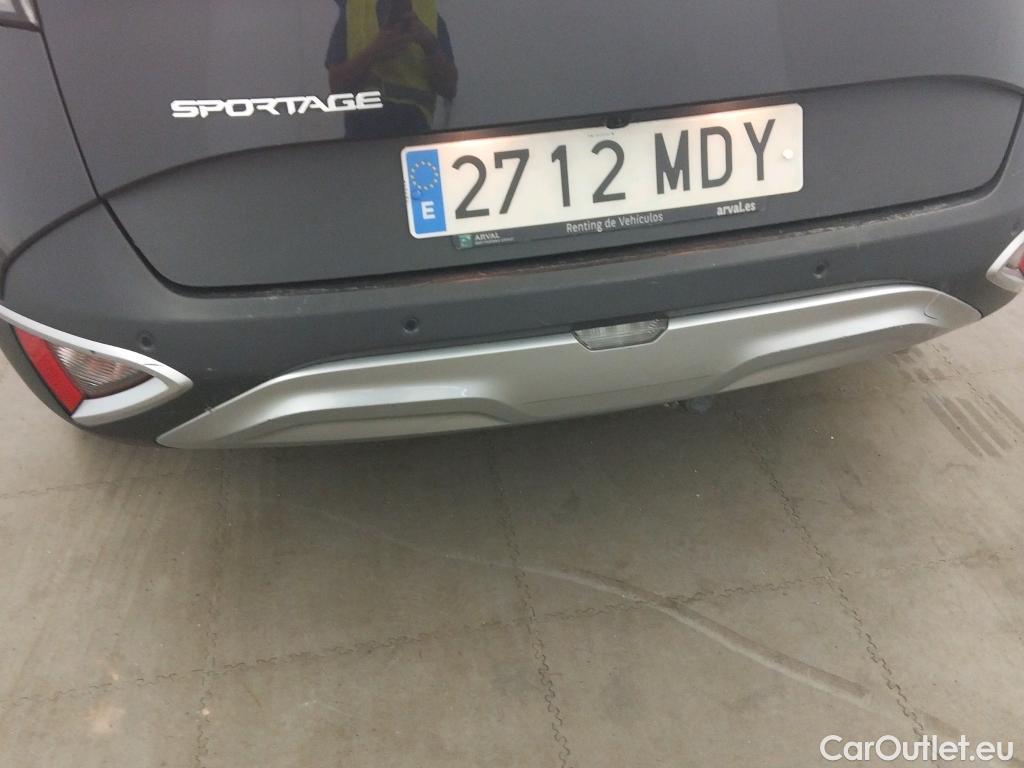  KIA  Sportage KIA  1.6 T-GDi MHEV 150 CV Drive 4x2  #21