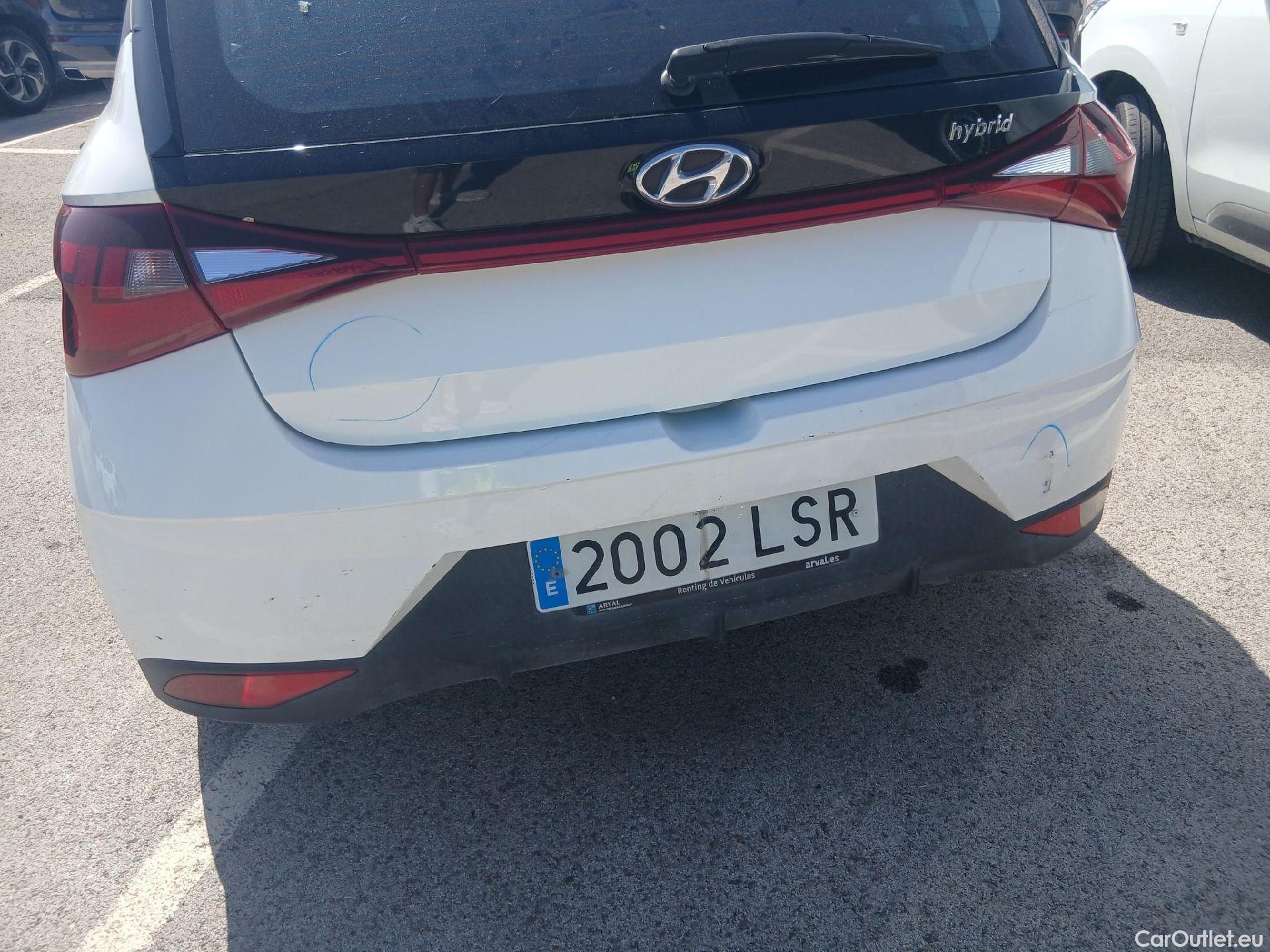  Hyundai  i20 HYUNDAI  / 2020 / 5P / berlina con portón 1.0 TGDI 74kW (100CV) 48V Essence #20