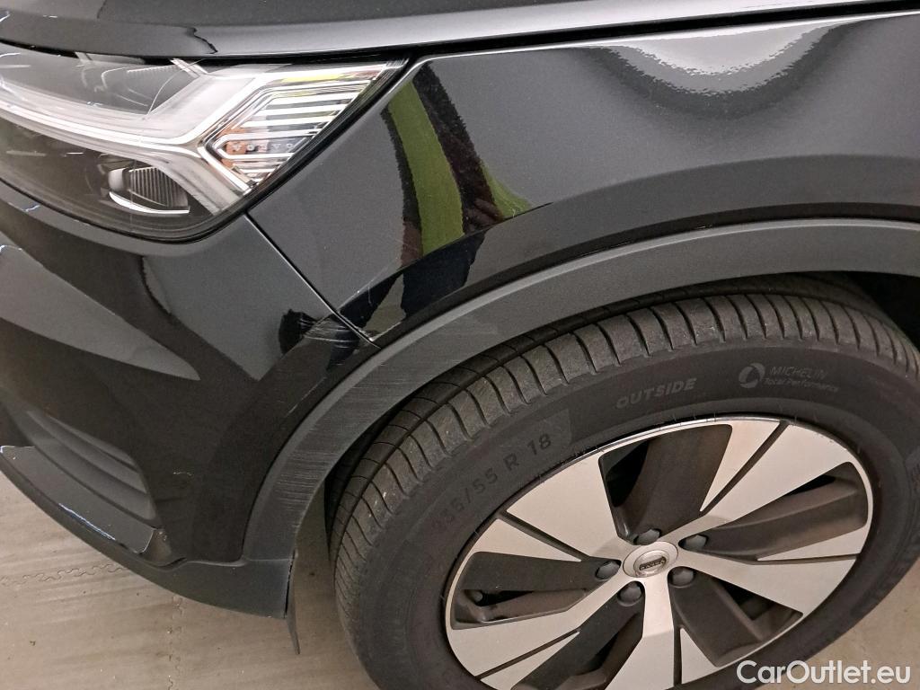  Volvo  XC 40 VOLVO XC40 / 2017 / 5P / todoterreno 1.5 T5 Twin Recharge Inscription Ex Auto #9
