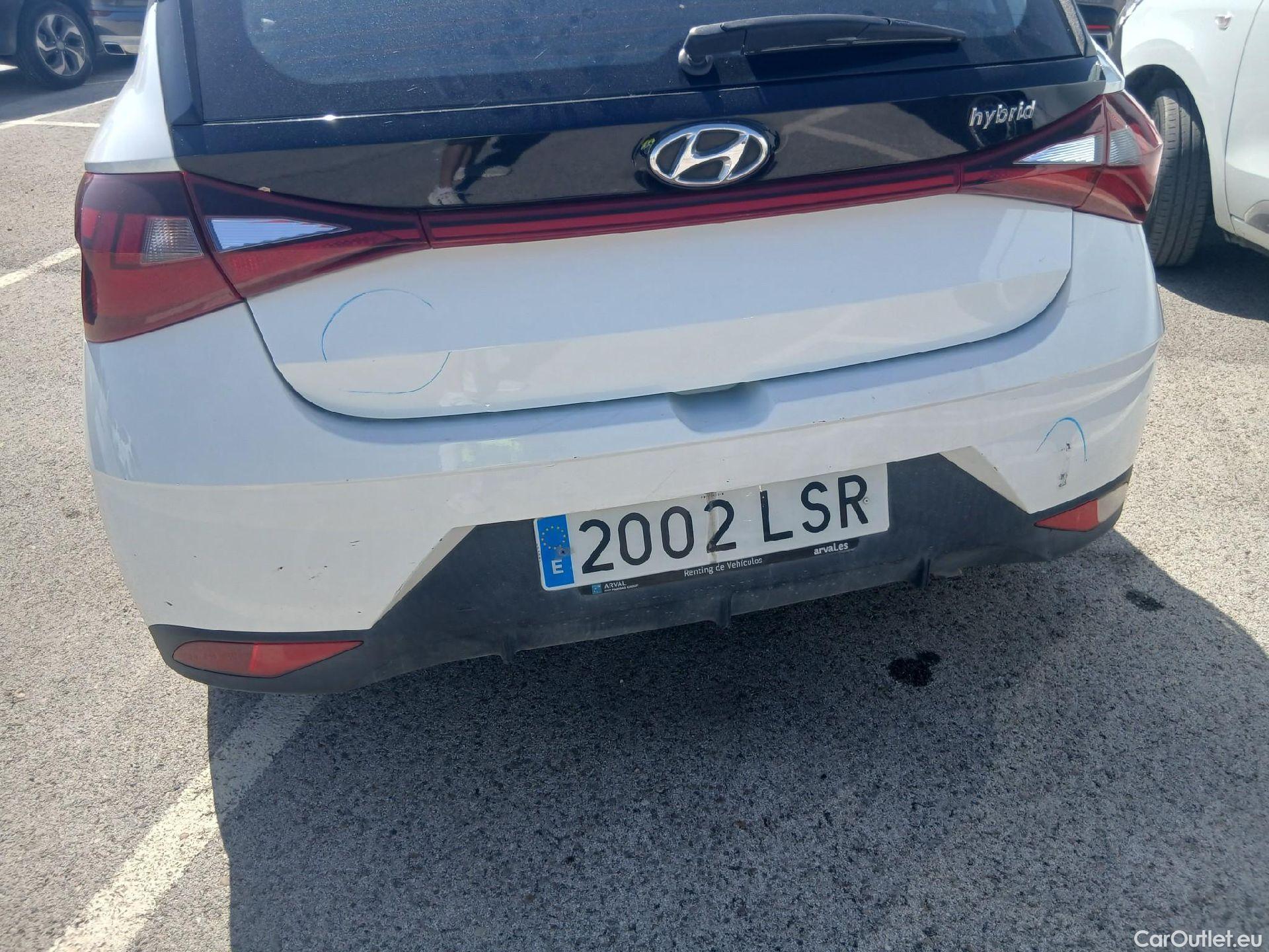  Hyundai  i20 HYUNDAI  / 2020 / 5P / berlina con portón 1.0 TGDI 74kW (100CV) 48V Essence #18