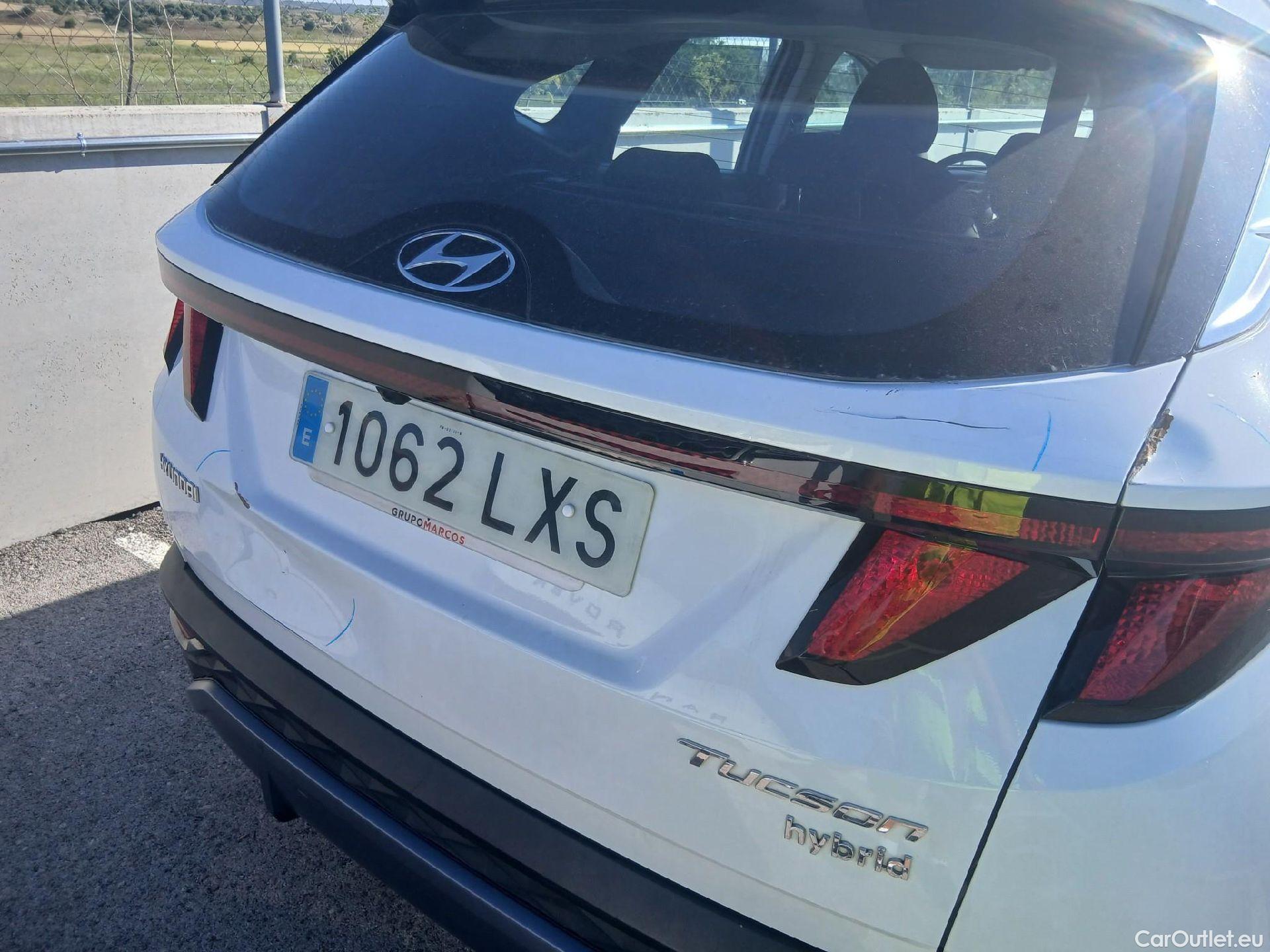  Hyundai  Tucson HYUNDAI  / 5P / 1.6 CRDI 136 CV Maxx #23