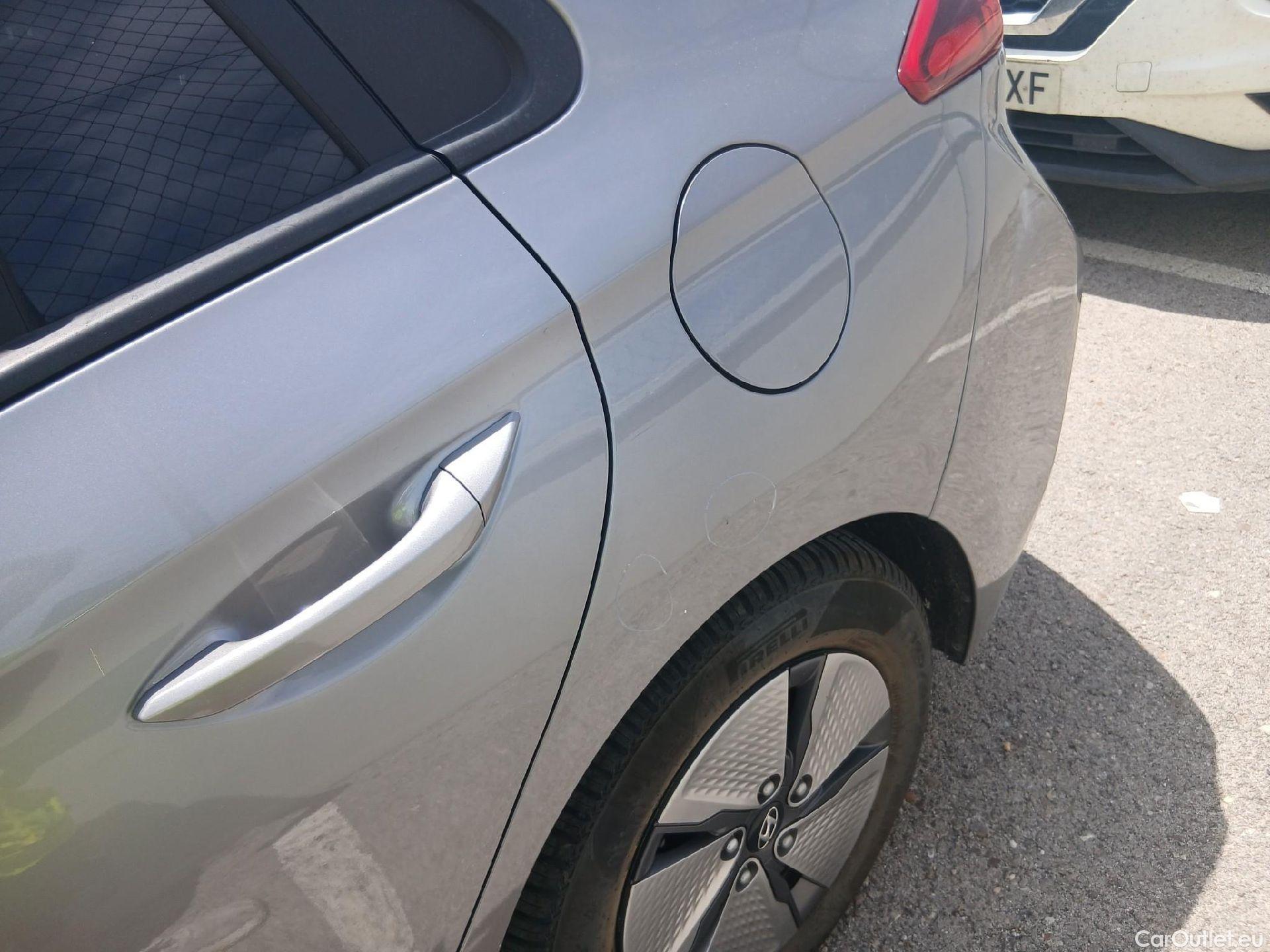  Hyundai   Ioniq HYUNDAI / 2019 / 5P / berlina con portón 1.6 GDI HEV Klass DCT #11