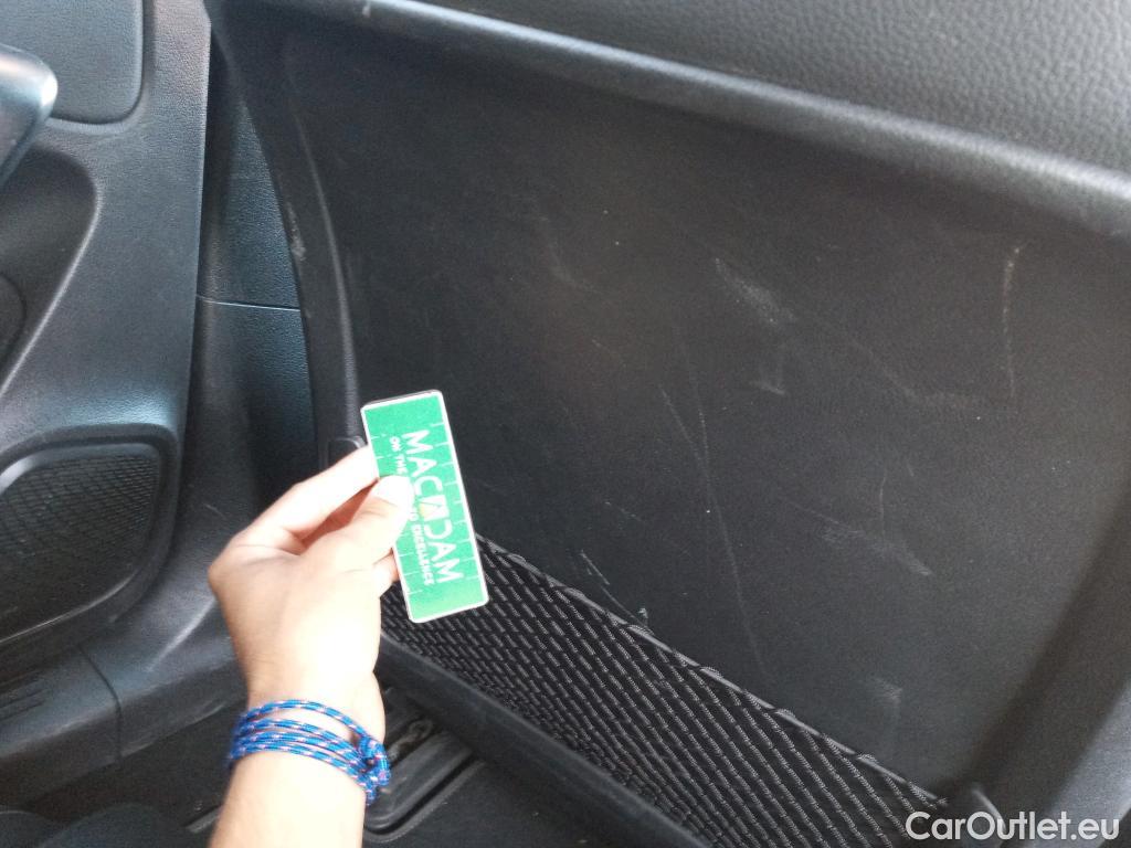  Mercedes  A-Klasse MERCEDES-BENZ Clase A 250 e 220 CV 11 kWh #Opcionales 7300 €# #14