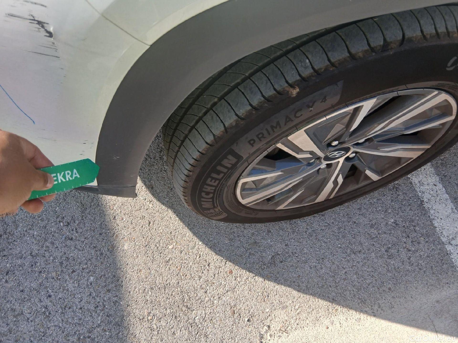  Hyundai  Tucson HYUNDAI  / 5P / 1.6 CRDI 136 CV Maxx #18
