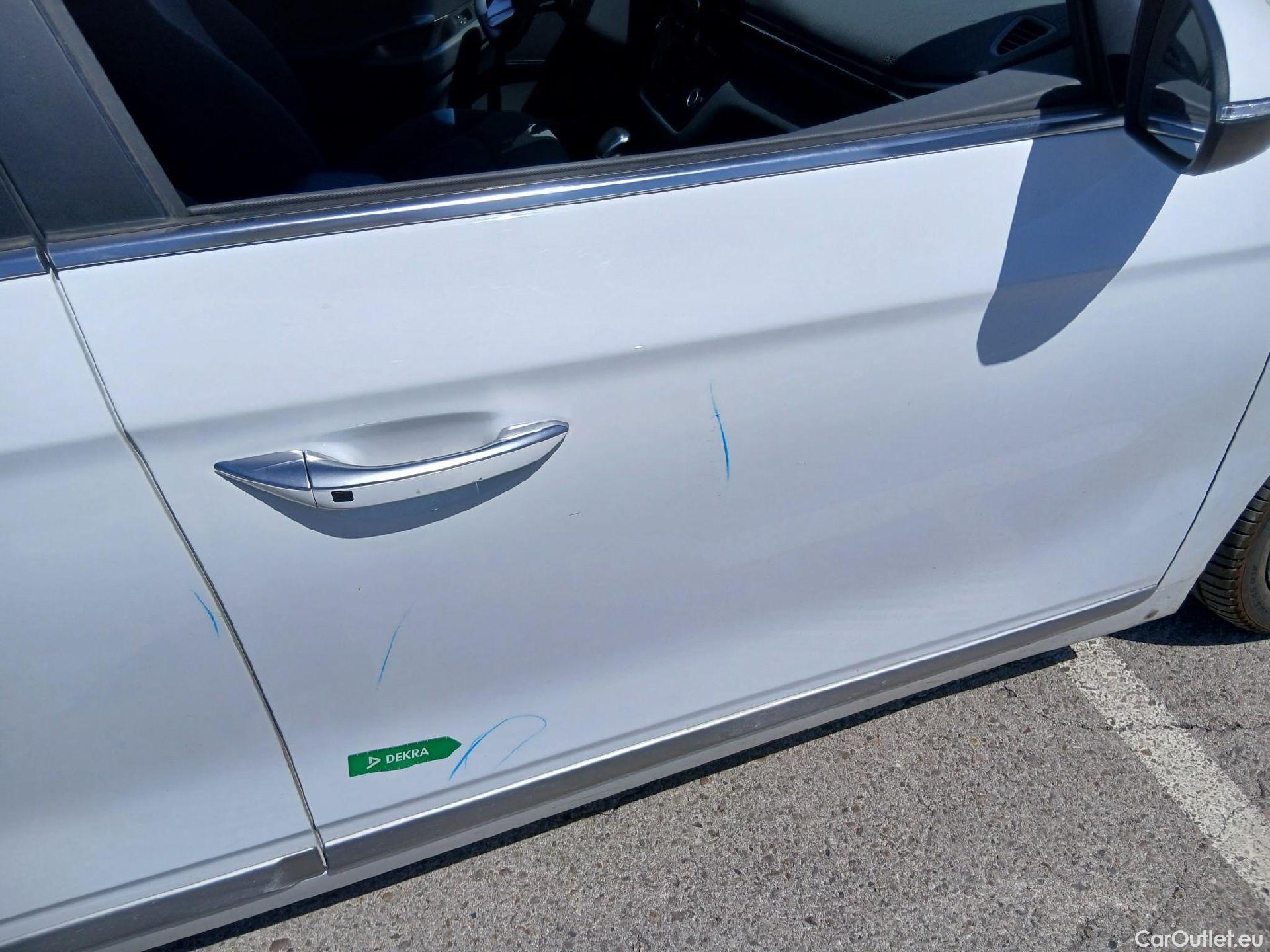  Hyundai   Ioniq HYUNDAI 1.6 GDI HEV Tecno DCT 140 CV #26
