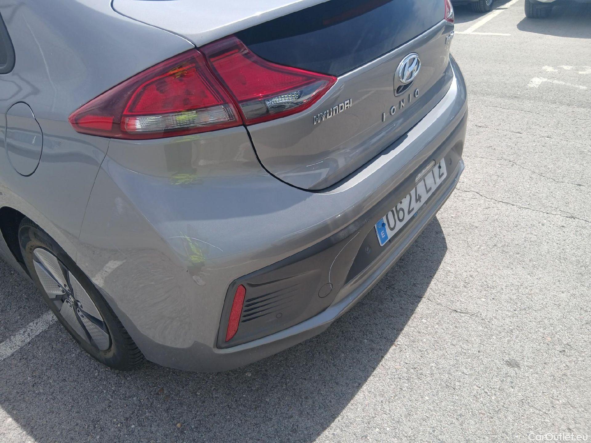  Hyundai   Ioniq HYUNDAI / 2019 / 5P / berlina con portón 1.6 GDI HEV Klass DCT #18