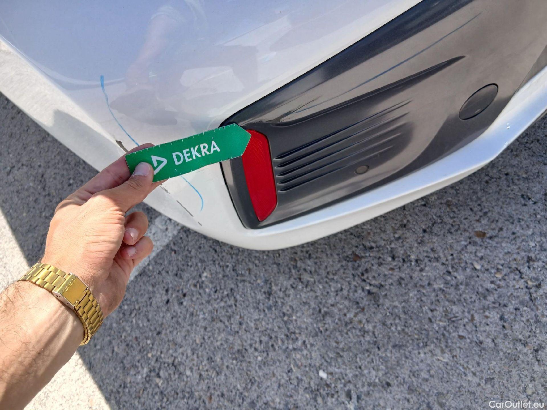  Hyundai   Ioniq HYUNDAI 1.6 GDI HEV Tecno DCT 140 CV #17