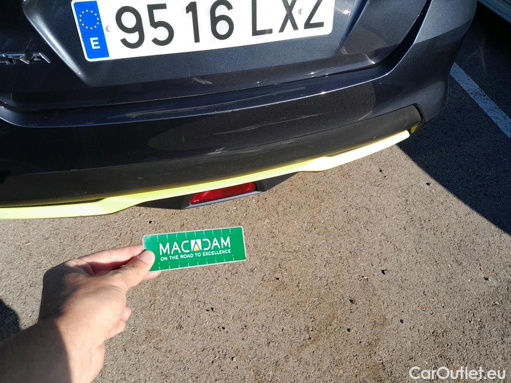  Nissan  Micra NISSAN  / 2017 / 5P / berlina con portón IG-T 68 kW (92 CV) E6D-F CVT Kiiro(SP) #15