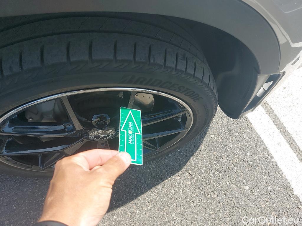  Mercedes  G-Klasee MERCEDES Clase GLC 300 de 4Matic AMG 2.0 Line 305CV AT9 E6d #Opcionales 8980€# #4
