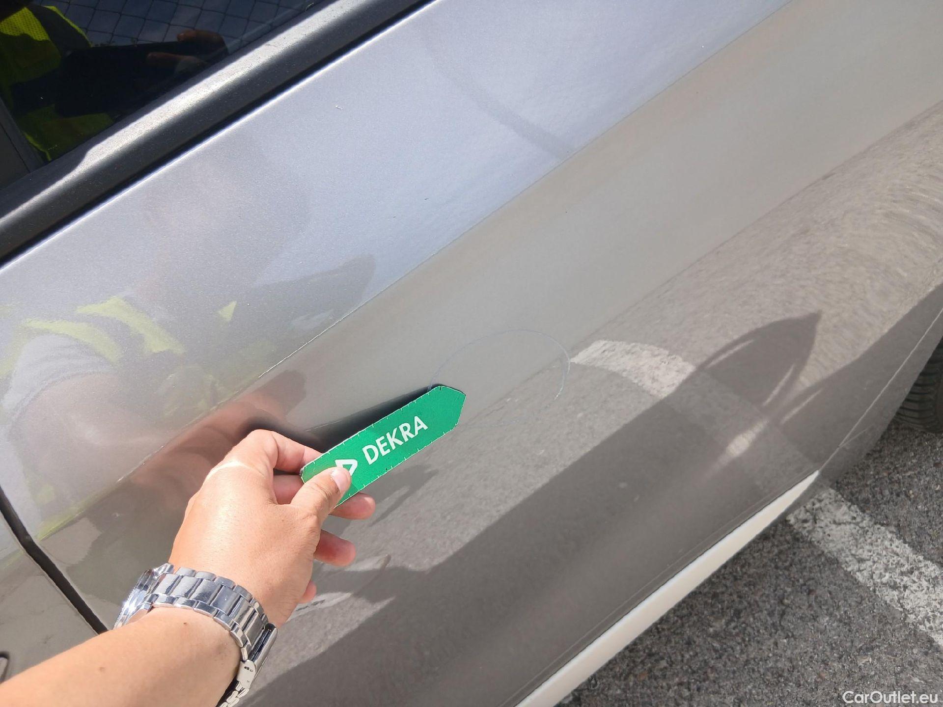  Hyundai   Ioniq HYUNDAI / 2019 / 5P / berlina con portón 1.6 GDI HEV Klass DCT #10