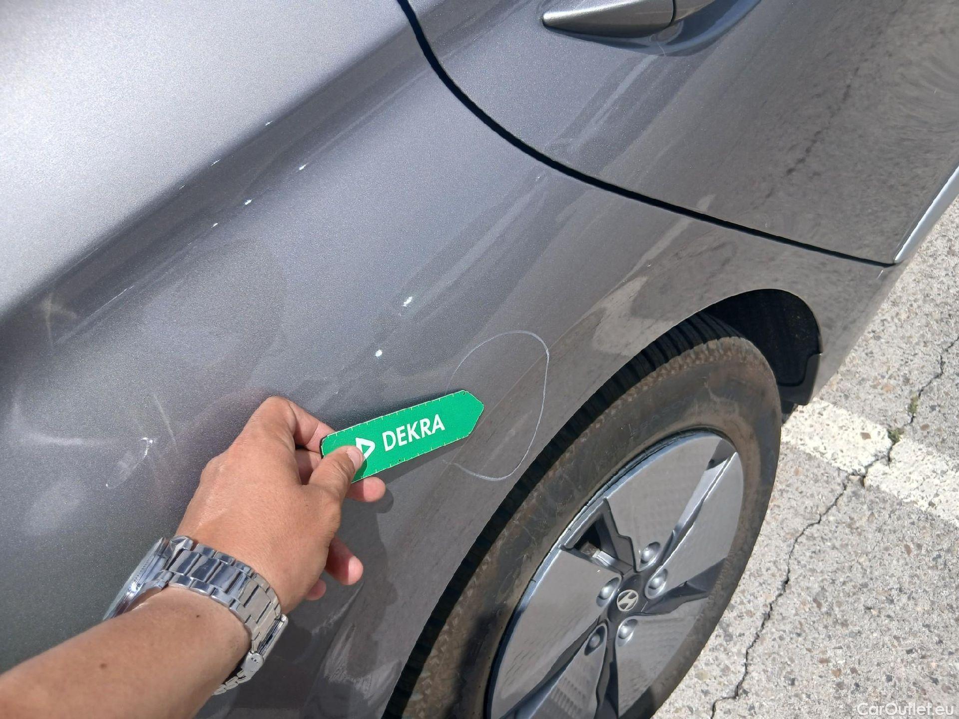  Hyundai   Ioniq HYUNDAI / 2019 / 5P / berlina con portón 1.6 GDI HEV Klass DCT #20