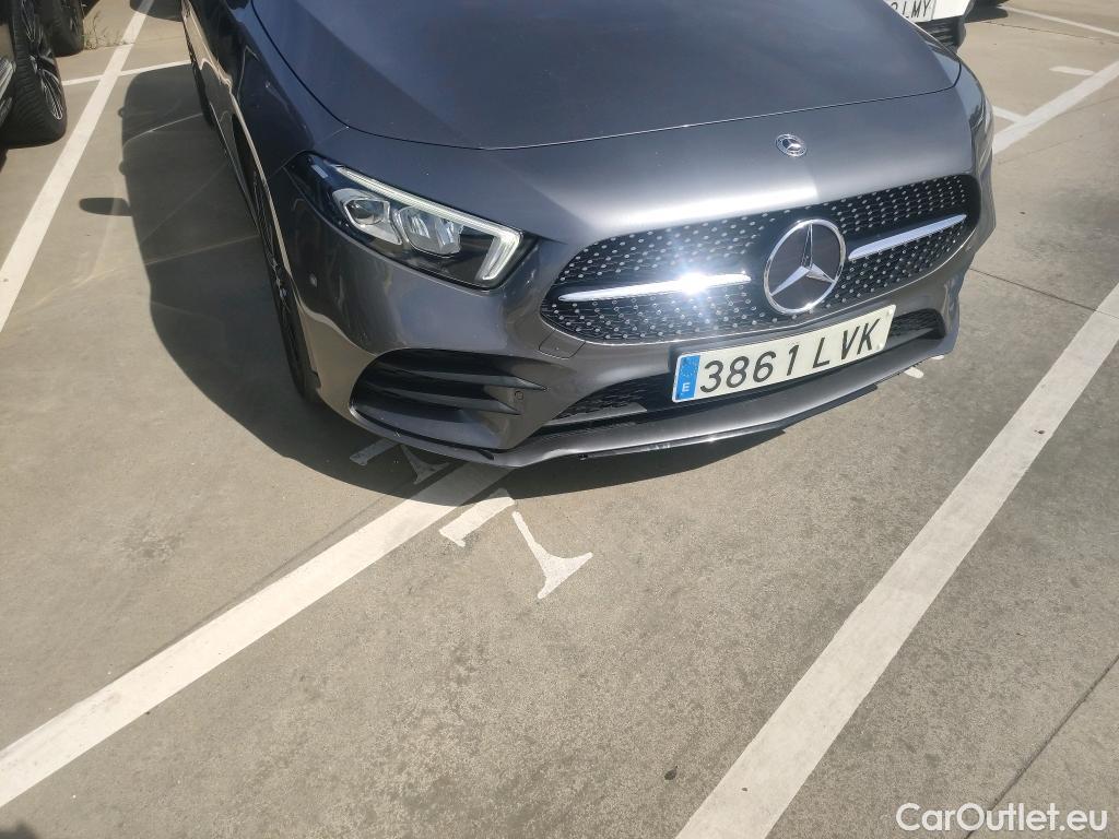  Mercedes  A-Klasse MERCEDES-BENZ Clase A / 5P / 250 e 220 CV 11 kWh #19