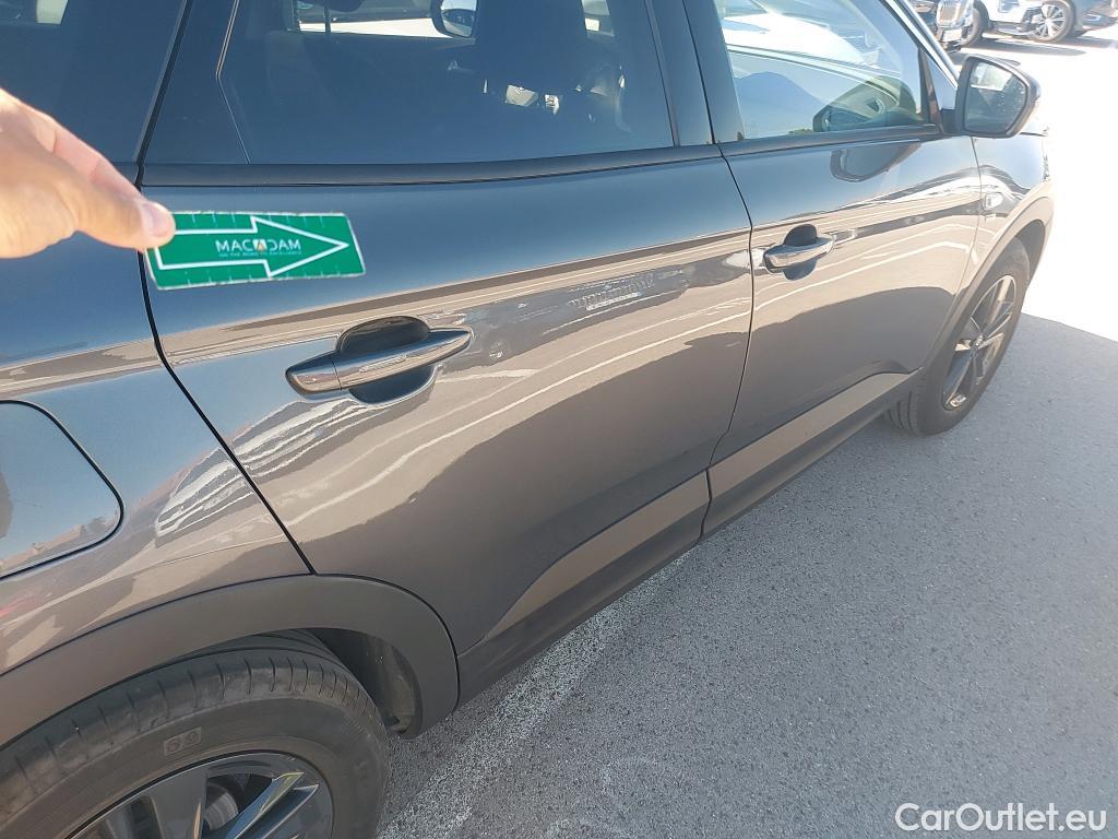  Opel   Grandland X OPEL / 2017 / 5P / todoterreno 1.2 Turbo Design Line 120 Aniversa. Auto #19