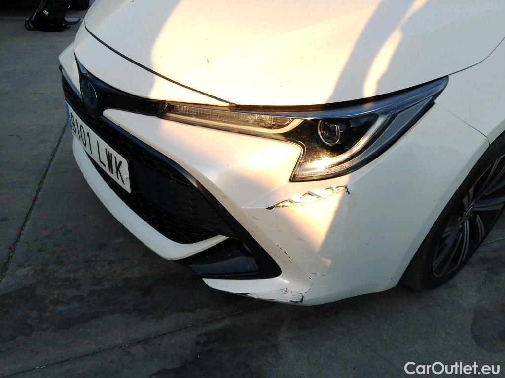  Toyota  Corolla TOYOTA  / 2020 / 5P / berlina con portón 2.0 180H STYLE E-CVT #17