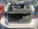  Toyota  Yaris TOYOTA Mantener activo un año 1.5 120H Business Plus #8