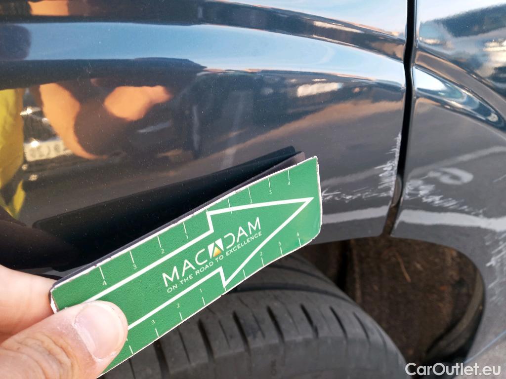  Volvo  XC60 VOLVO  / 2017 / 5P / todoterreno 2.0 B4 D Momentum Auto #11