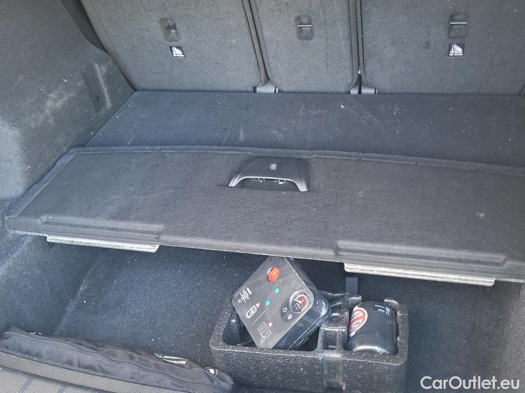  Bmw  X1 BMW  sDrive18dA Corporate 150 CV #16