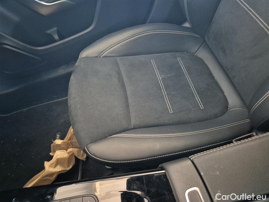  Mercedes  A-Klasse MERCEDES-BENZ Clase A / 2018 / 5P / berlina con portón A 180 d #14