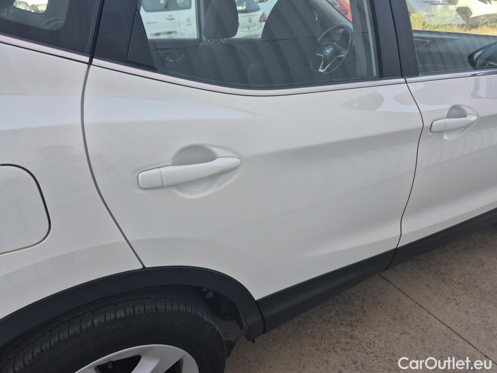  Nissan  Qashqai NISSAN  / 2017 / 5P / todoterreno DIG-T 103 kW (140 CV) E6D ACENTA (AC) #15