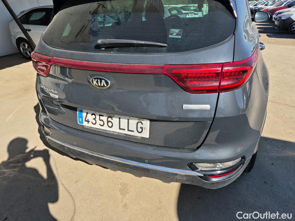  KIA  Sportage KIA  1.6MHEV Drive 100kW(136CV) 4x2(Crist Tintados)(CX) #9