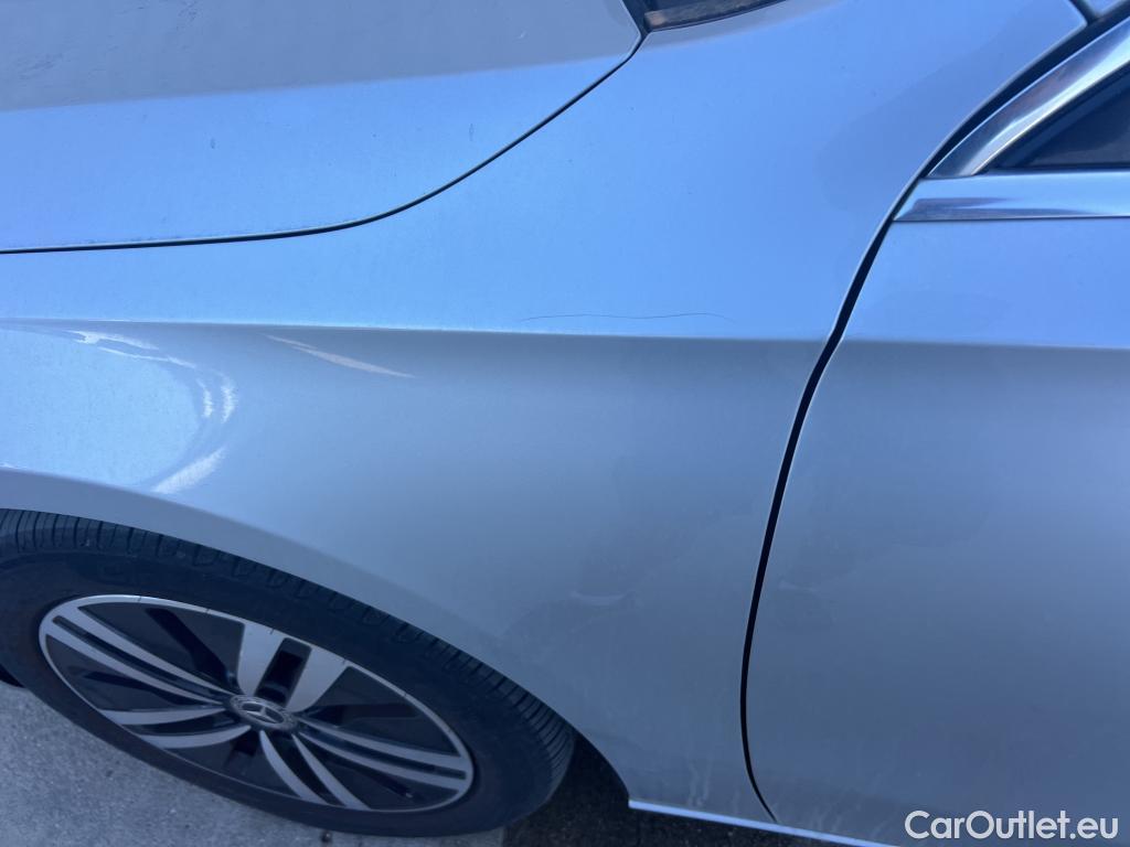  Mercedes  A-Klasse MERCEDES-BENZ Clase A / 2018 / 4P / sedán Sedán A 250 e #5