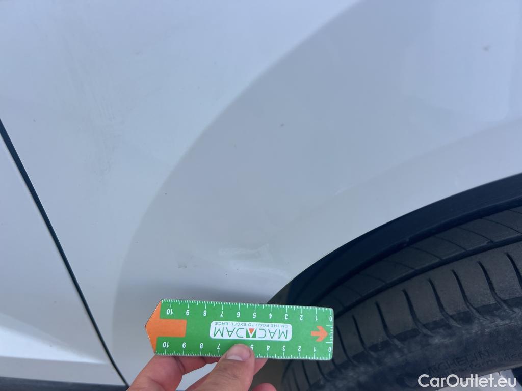  Skoda  Karoq SKODA  2.0 TDI 115 CV Active #4
