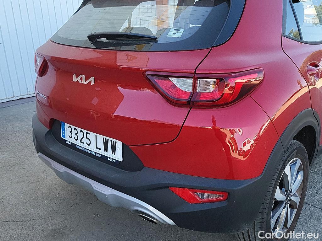  KIA  STONIC KIA  / 2017 / 5P / todoterreno 1.2 DPi 62kW (84CV) Concept #12