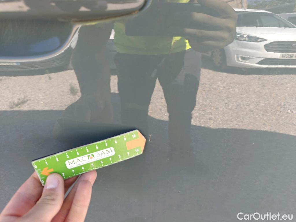  Citroen  C3 CITROEN  Aircross / 2021 / 5P / todoterreno PureTech 96kW (130CV) S&S EAT6 Shine  #26