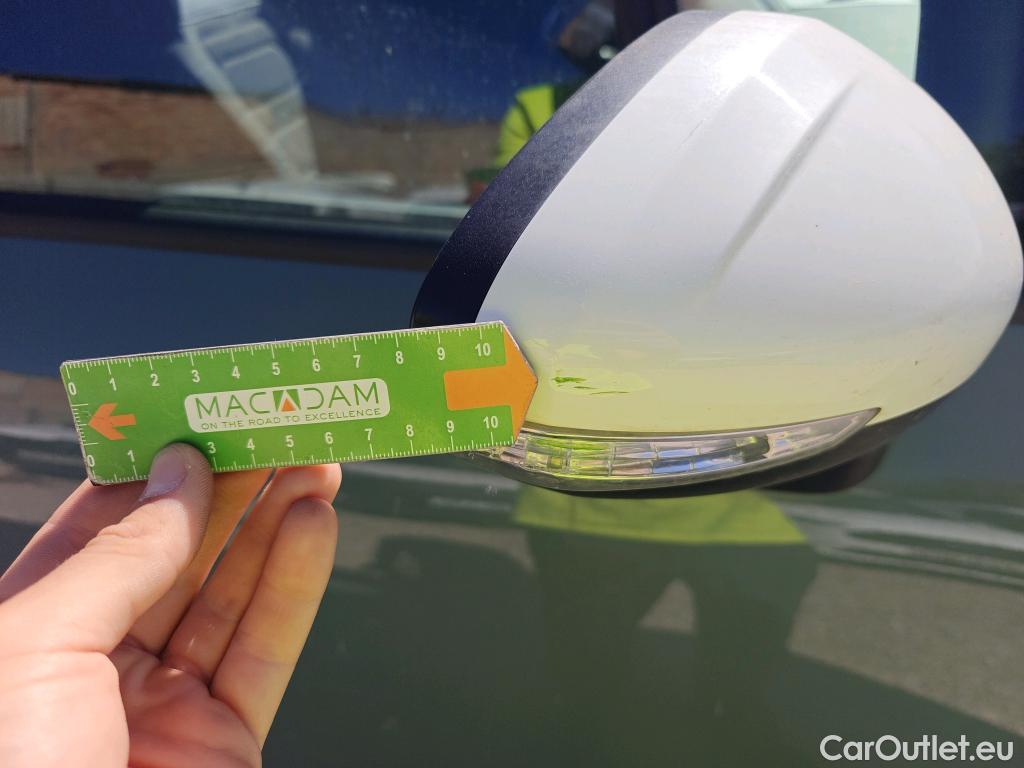  Citroen  C3 CITROEN  Aircross / 2021 / 5P / todoterreno PureTech 96kW (130CV) S&S EAT6 Shine  #55