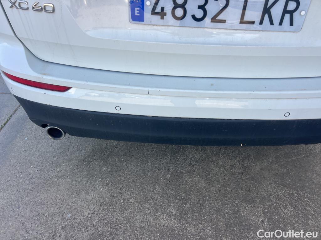  Volvo  XC60 VOLVO  / 2017 / 5P / todoterreno 2.0 B4 D AWD Momentum Pro Auto #29