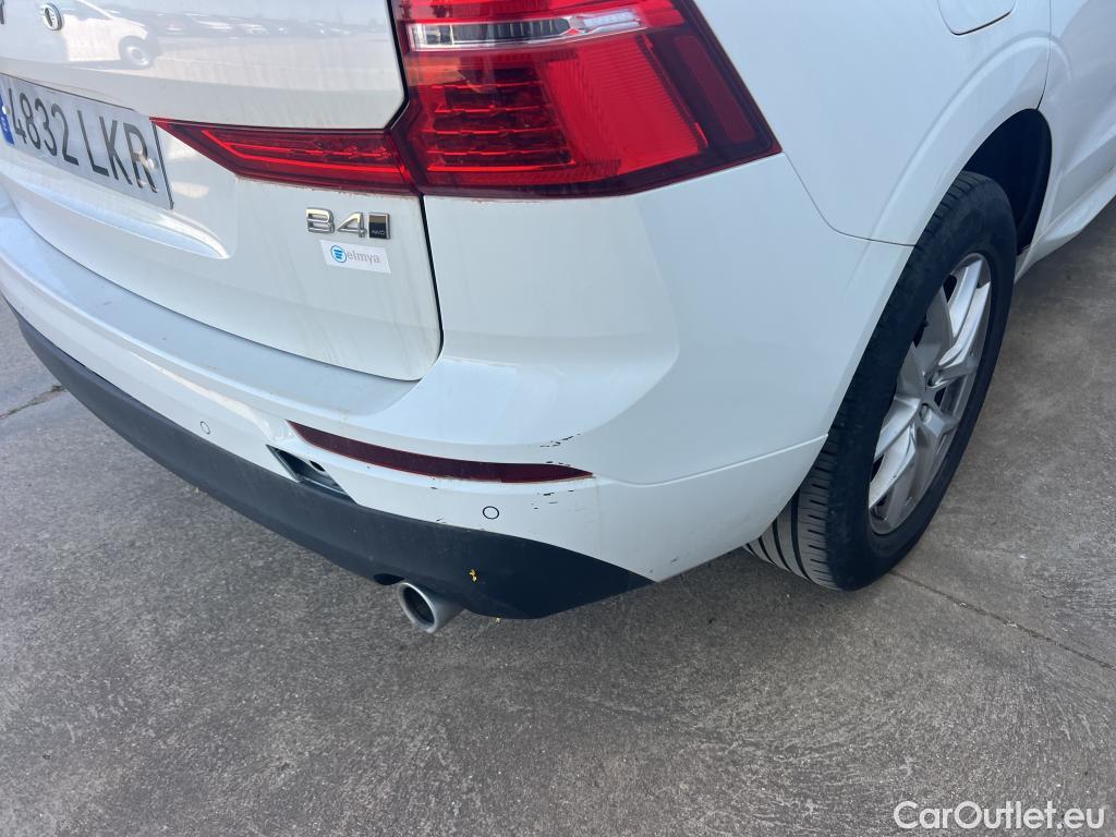  Volvo  XC60 VOLVO  / 2017 / 5P / todoterreno 2.0 B4 D AWD Momentum Pro Auto #27