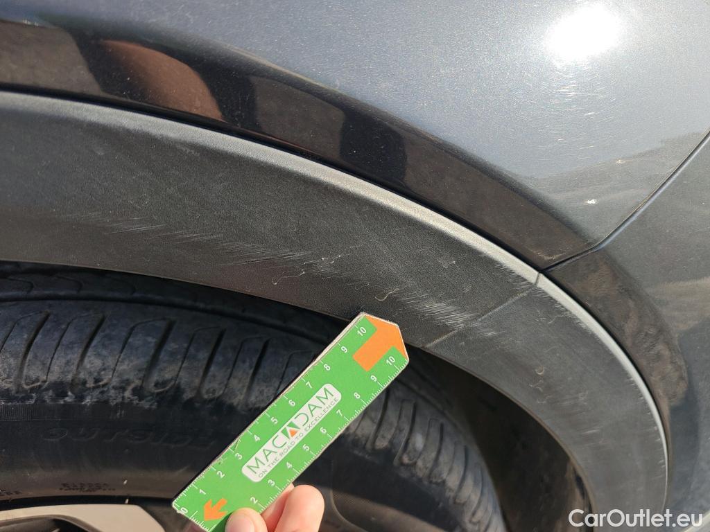  KIA  XCeed KIA 1.6 GDi PHEV 104kW (141CV) eDrive (AC) #15