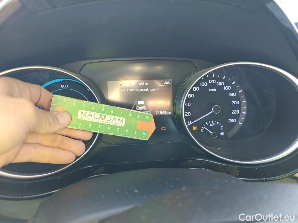  KIA  XCeed KIA 1.6 GDi PHEV 104kW (141CV) eDrive (AC) #16
