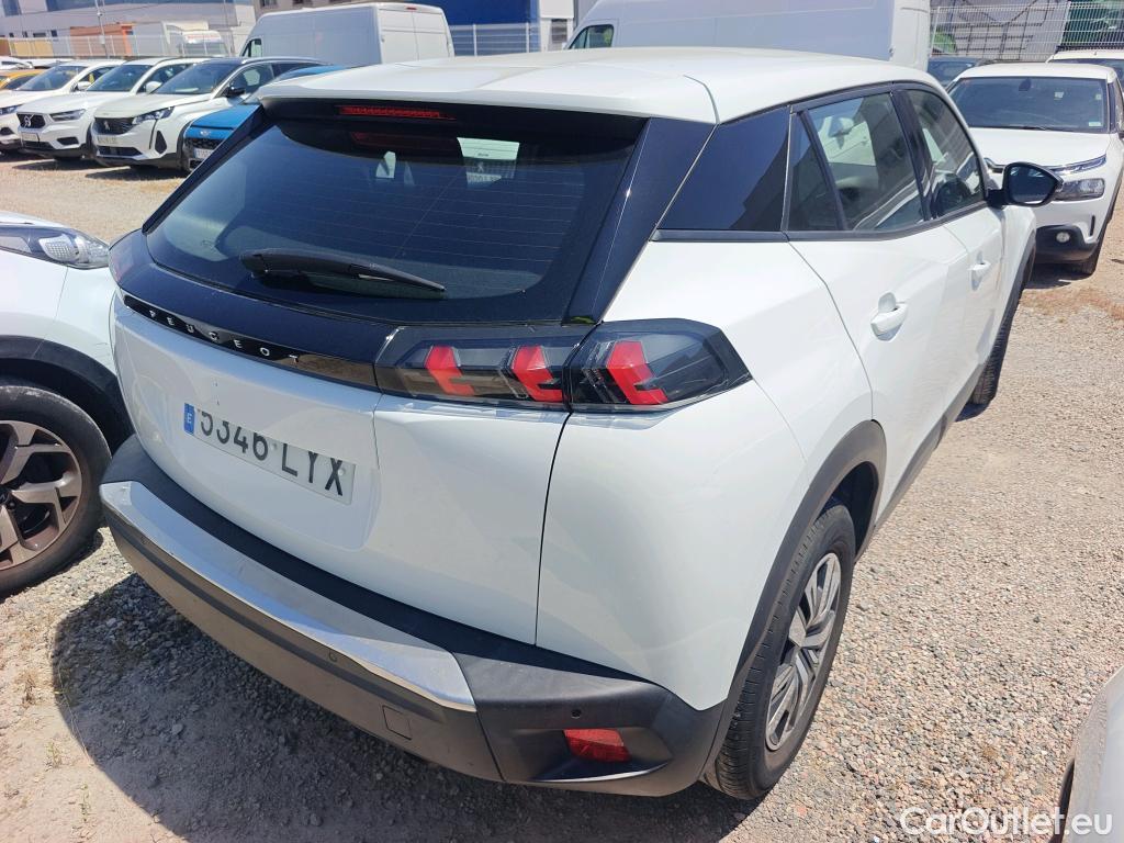  Peugeot  2008 PEUGEOT  / 2019 / 5P / todoterreno Active Puretech 100 S&S BVM6 #30