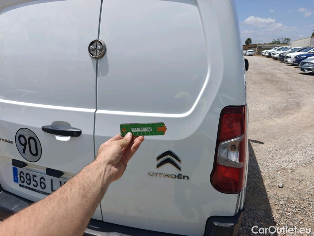  Citroen  Berlingo CITROEN  / 2018 / 4P / furgón derivado de turismo Talla M BlueHDi 100 CLUB #7