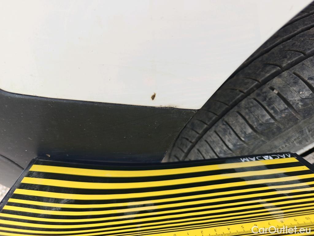  Citroen  Berlingo CITROEN  / 2018 / 4P / furgón derivado de turismo Talla M BlueHDi 100 CLUB #53