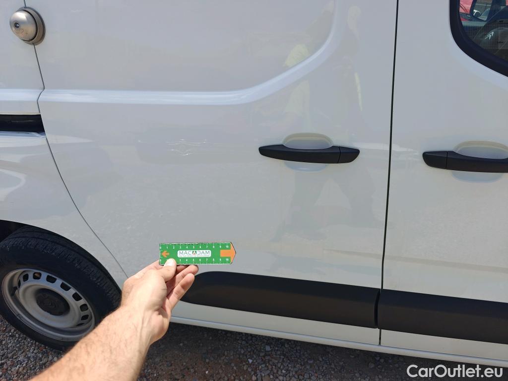  Citroen  Berlingo CITROEN  / 2018 / 4P / furgón derivado de turismo Talla M BlueHDi 100 CLUB #19