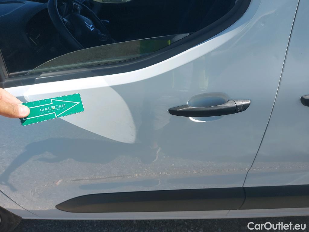  Citroen  Berlingo CITROEN  / 2018 / 4P / combi Talla M BlueHDi 100 S&S LIVE PACK BUSINE #10