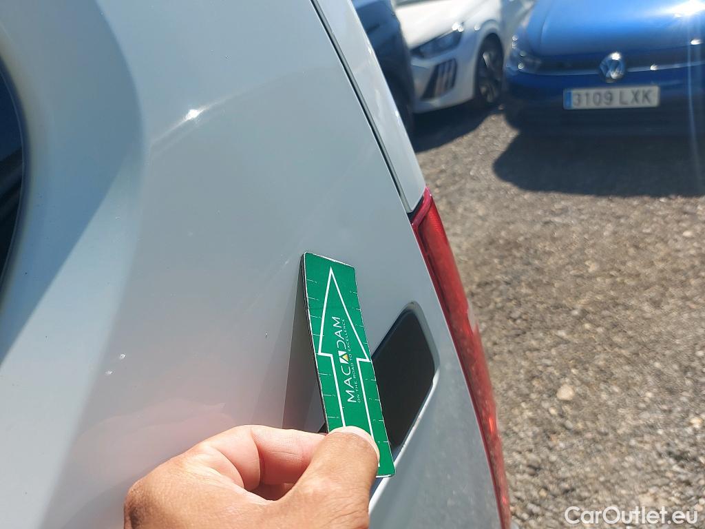  Citroen  Berlingo CITROEN  / 2018 / 4P / combi Talla M BlueHDi 100 S&S LIVE PACK BUSINE #45