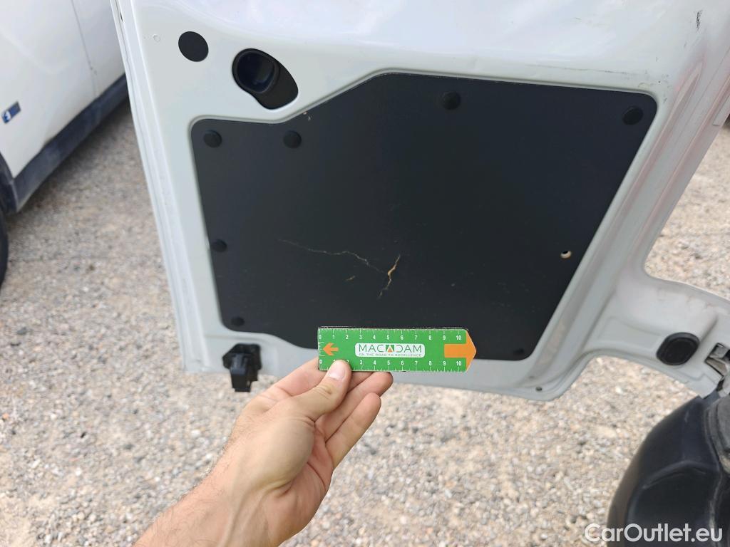  Citroen  Jumpy CITROEN  / 2016 / 4P / furgón Furgón Talla M BlueHDi 100 S&S 6v #32