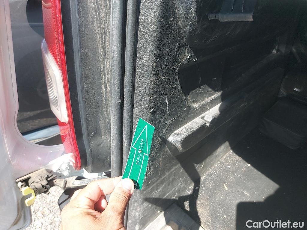  Citroen  Berlingo CITROEN  / 2018 / 4P / combi Talla M BlueHDi 100 S&S LIVE PACK BUSINE #6